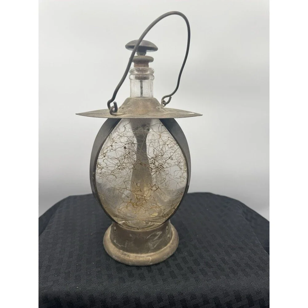 LIPPER & MANN LIQUOR DECANTER MUSIC BOX